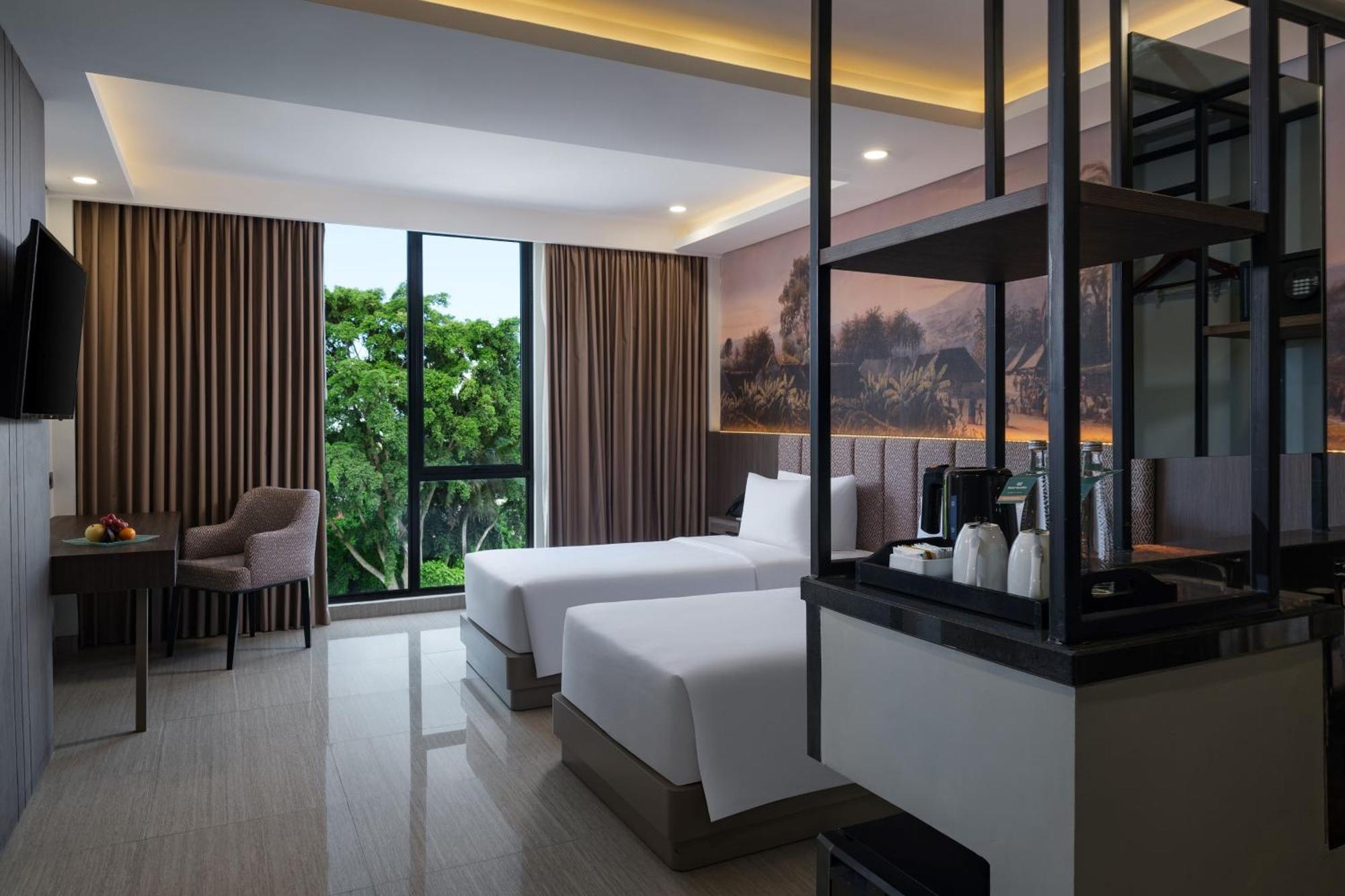 Hotel Santika Blitar ภายนอก รูปภาพ
